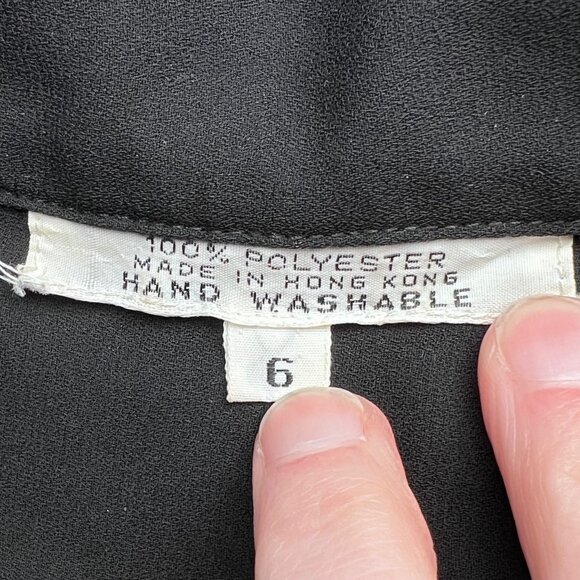 Vintage Black Button-Up Blouse Pleated Pockets 70s Poly Size Small - Picture 3 of 10